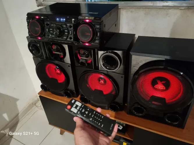 Som lg xboom 2250w de potência excelente estado de conservação!