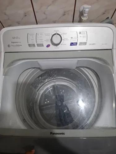 Vendo Máquina De Lavar Panasonic 12 kg Branca Na-f120b1w Cor Branco, espuma ativa!