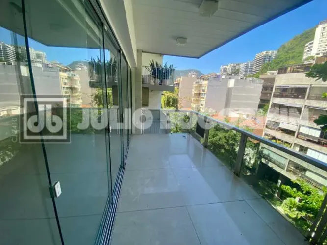 Apartamento : Padrão / Residencial / Lagoa
