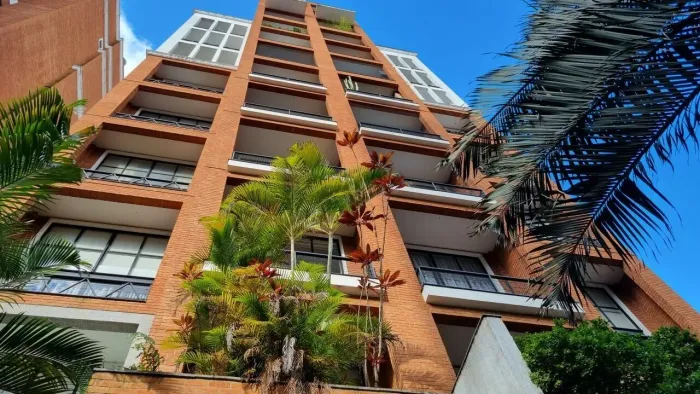 Alameda Tietê, 80 m² área útil