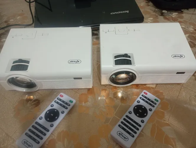 Projetor knup pj002