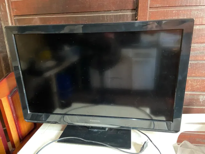 Vendo televisão