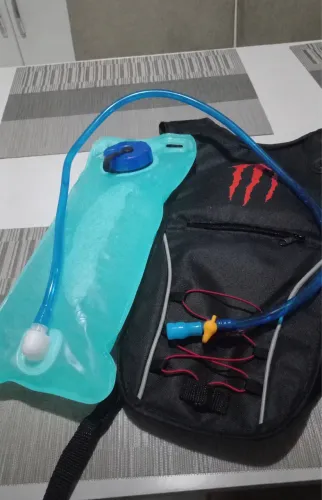 Mochila Térmica De Hidratação Ciclismo Bike Com Bolsa De Água 2 Litros Impermeável