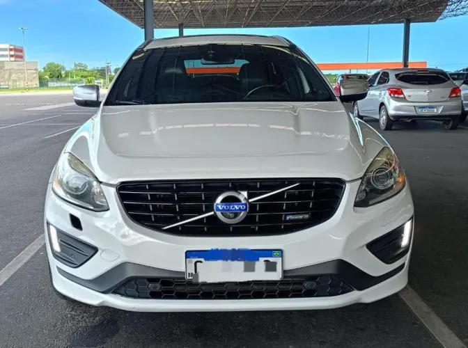 Volvo XC 60 T-5 R-design 2.0 FWD 5P 2014