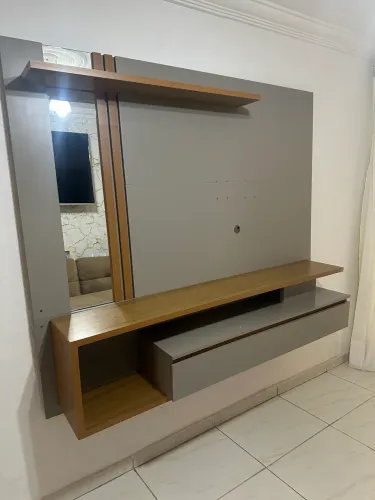 Painel suspenso de TV - Oportunidade