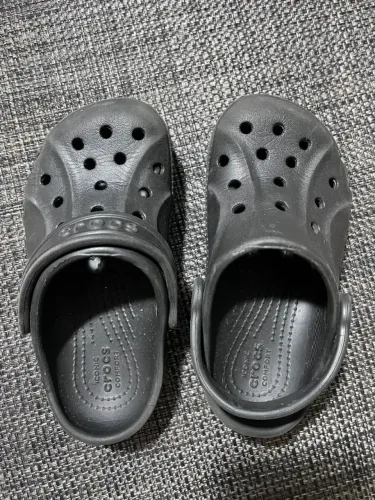 CROCS Classic Infantil Original - Preto - Tamanho C9 - Semi Novo