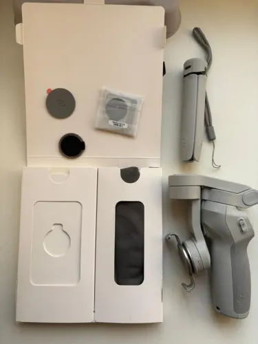 DJI Osmo Mobile 4 (OM4) ? Estabilizador para Celular | Estado de Novo