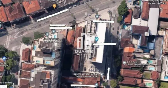 Terreno à Venda em Santos-SP