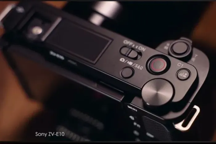 Câmera Sony ZVE10 + acessórios + cartão 256gb - leia a descrição.