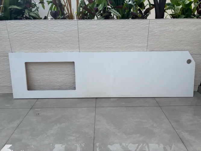 Bancada em Quartzo Branco 2,46m para Banheiro/Lavabo - Oportunidade
