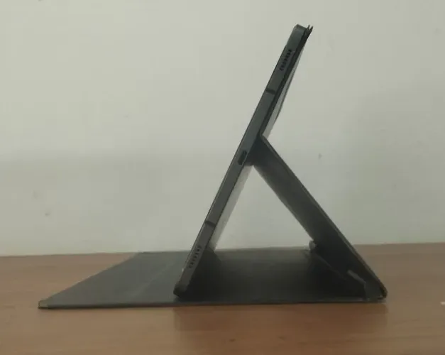 Capa Protetora Book Cover Original Samsung Galaxy Tab S7 / S8 11" Cinza-Escuro