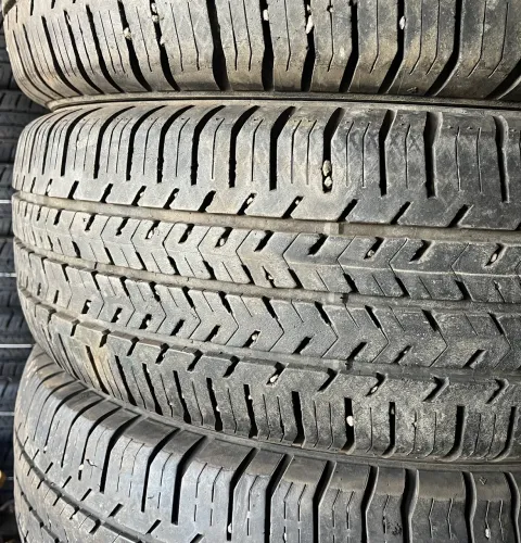 Jogo de pneus 16 Duster , Oroch 215/65 R16 semi novos 