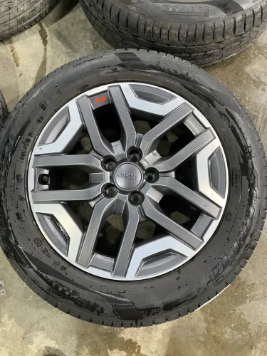 JOGO DE RODA JEEP RENEGADE SAHARA 2025 2026