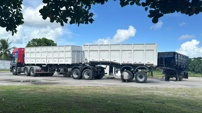 Vendo bitren mgs 2014 em perfeito estado sem pneus