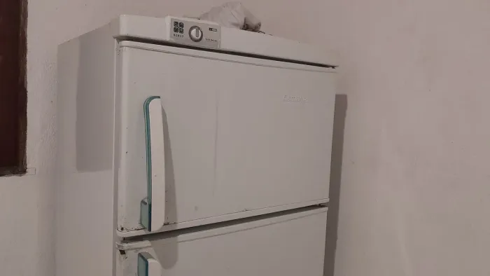 Geladeira pra conserto