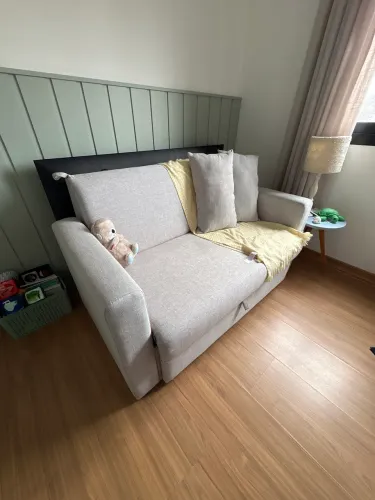 Sofá cama inteiro