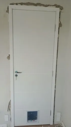 Instalação e Reparos em portas (Marceneiro) 
