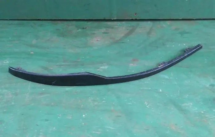 Spoiler parachoque cruze sedan