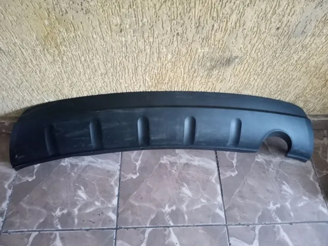 Spoiler inferior do parachoque traseiro Kia Carens 2009/2013