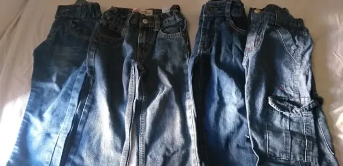 Calças jeans,  sarja, sapato KLIN,  bermudas etc