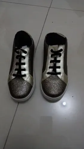 Tenis 34