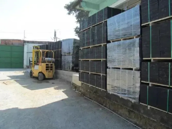 300 Unidades Tábua Para Máquina De Bloco 35x44x20 Compensado