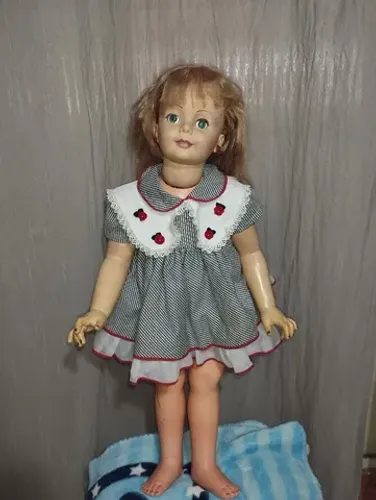  boneca antiga amiguinha 