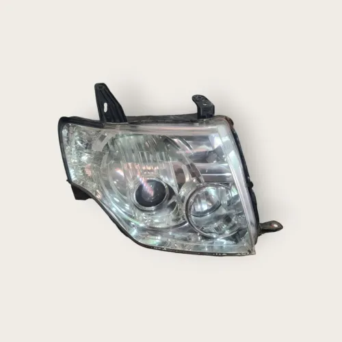 Farol Pajero full 08/13 P/Xenon, Direito