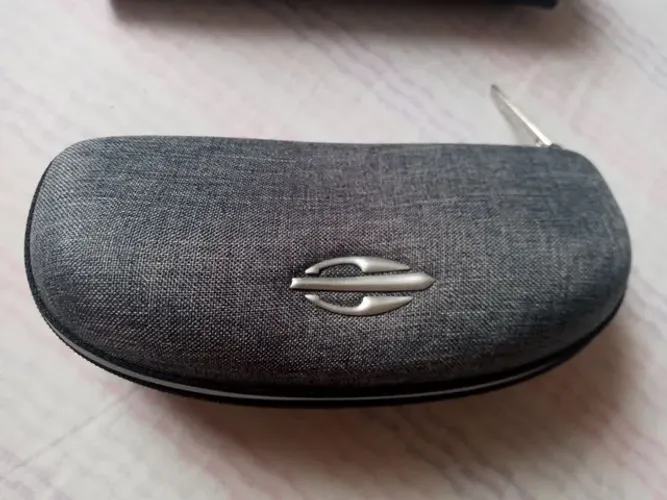 Estojo oculos