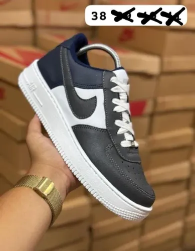Tênis Nike Cinza (Qualidade)