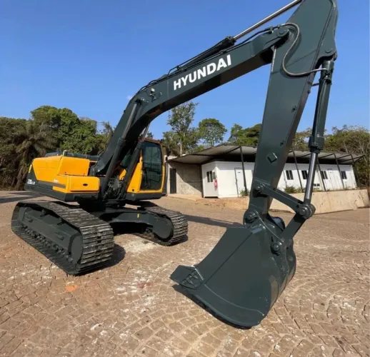 Escavadeira Hidráulica Hyundai 220LC-9A