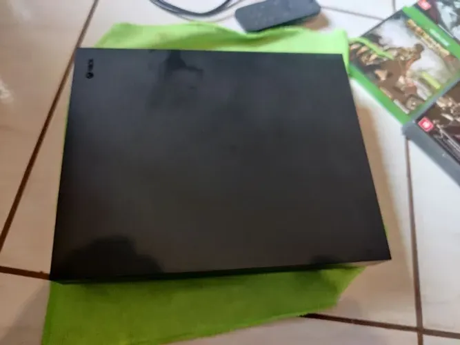 Xbox One X