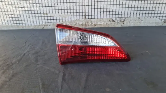 Lanterna Esquerdo Hyundai Hb20 12/19