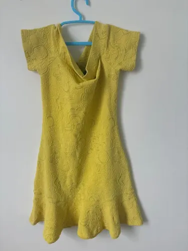 Vestido amarelo