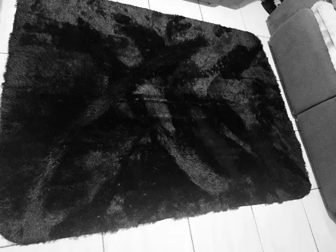 R$119,99 tapete preto tapete felpudo tapete peludo 2x1.40 novo antidrrapante