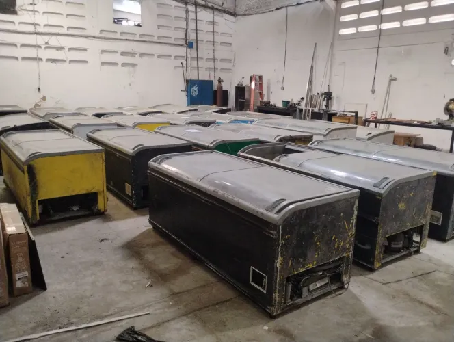 Freezer. Lote de ilhas para reparo com 05 unidades. Valor: 600,00 reais cada.
