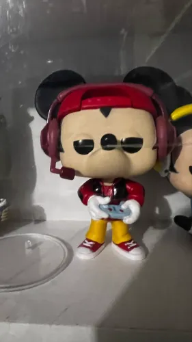 Funko mickey gamer 471 sem caixa