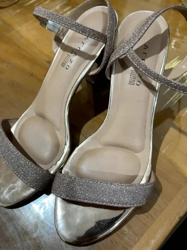 Salto Vizzano - 37 (brilhoso rosê)