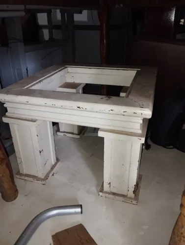 Mesa de centro antiga