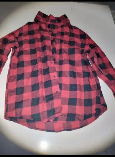 Camisa Xadrez Vermelha e Preta