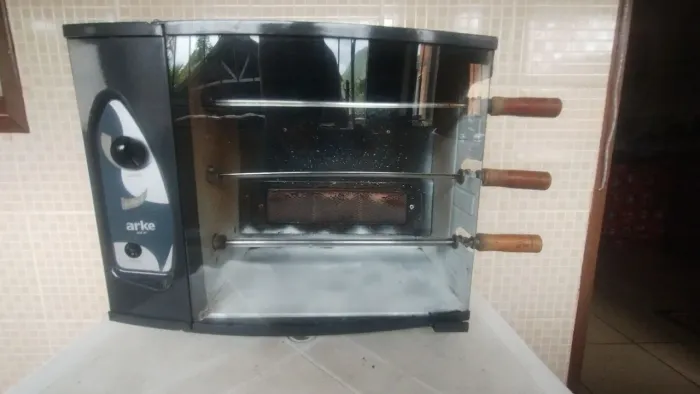 Churrasqueira assador a gás rotativa Arke