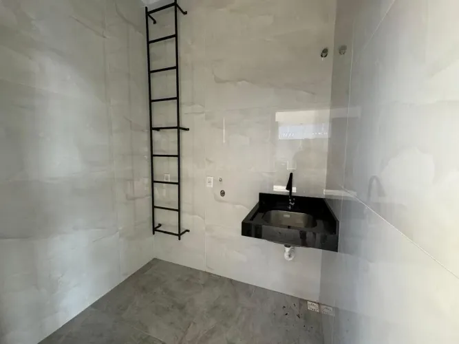 Vendo casa na 1404 sul