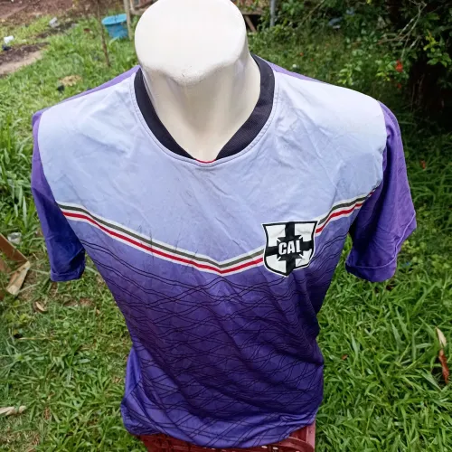 Camisa do kencoense