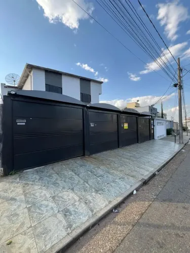 Imóvel para aluguel possui 68 metros quadrados com 2 quartos