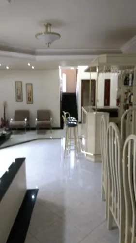 Sobrado de alto padrão no Jardim São Francisco em Ibiporã.