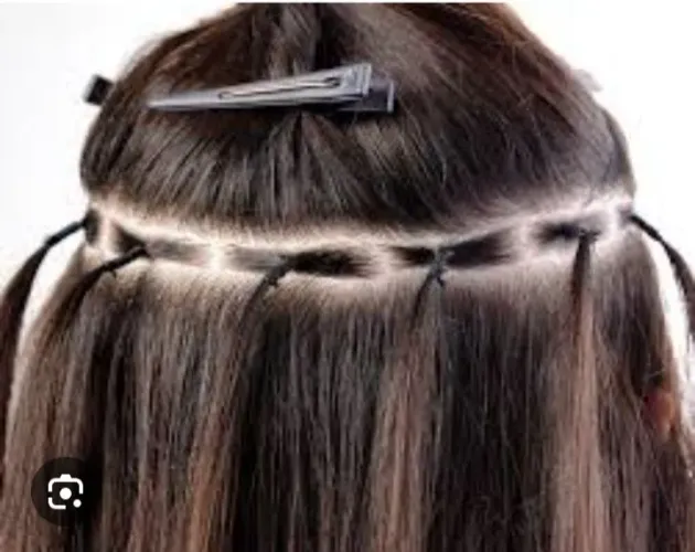 Manutenção e colocação de mega hair em varias técnicas 