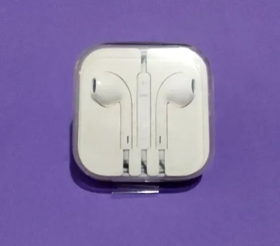 Fone de ouvido Iphone EarPods [Lacrado] (conector de fones de ouvido de 3,5 mm) 