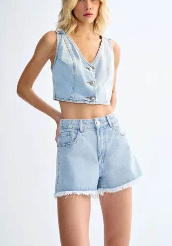 shorts jeans lez a lez com tachas NOVO TAM M