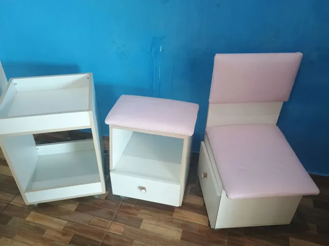 Conjunto para pedicure com cadeirinha, apoio para os pés e carrinho de suporte 