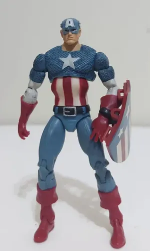 Action Figure Capitão América-Steve Rogers Marvel Universe 10cm original